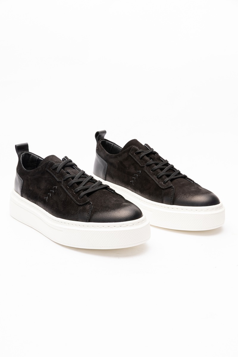 25145 Erkek Siyah Nubuk Deri Kalın Tabanlı Günlük Ayakkabı