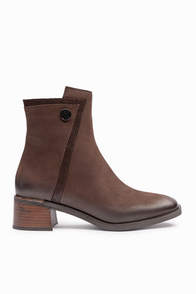 30033 Kahve Nubuk Deri Yüksek Topuklu Kadın Botu